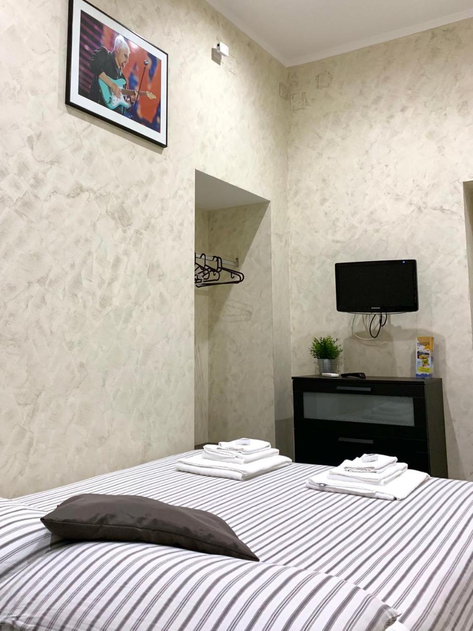 Bed No Breakfast Ak Hotel Naples Exterior photo